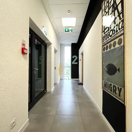 Zarembowicza 38 - Self Check-in 20h - Parking &lift