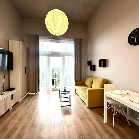 Apartamento Zarembowicza 38 - Self Check-in 20h - Parking &lift