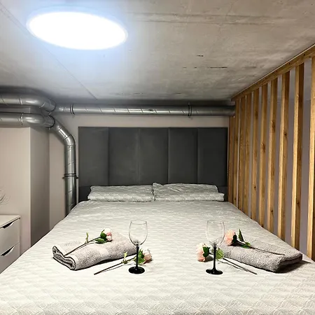 Zarembowicza 38 - Self Check-in 20h - Parking &lift Apartman *